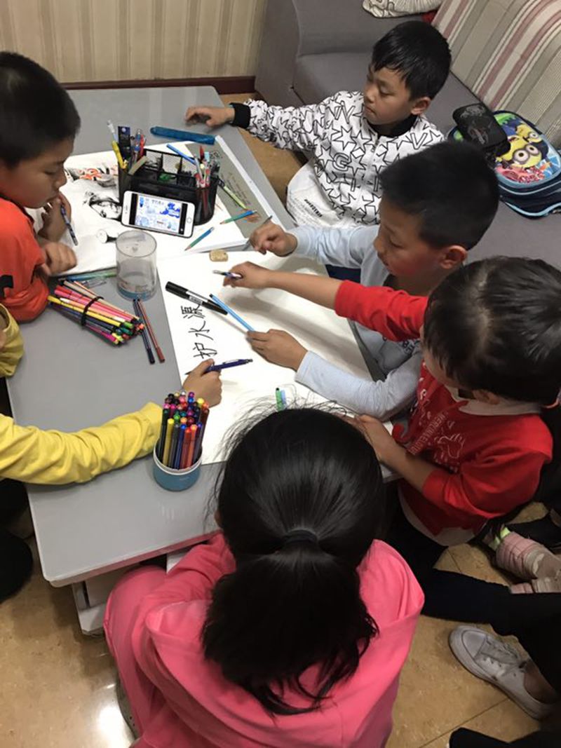 1521428967301825.jpg 744085025.jpg